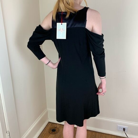 Leona Edmiston Jess Wool Knit and Satin Cold shoulder LBD 2361 - Picture 4 of 8